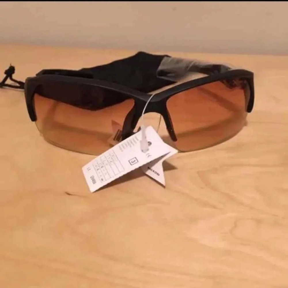 A123 NWT Black sports sunglasses - Picture 2 of 4